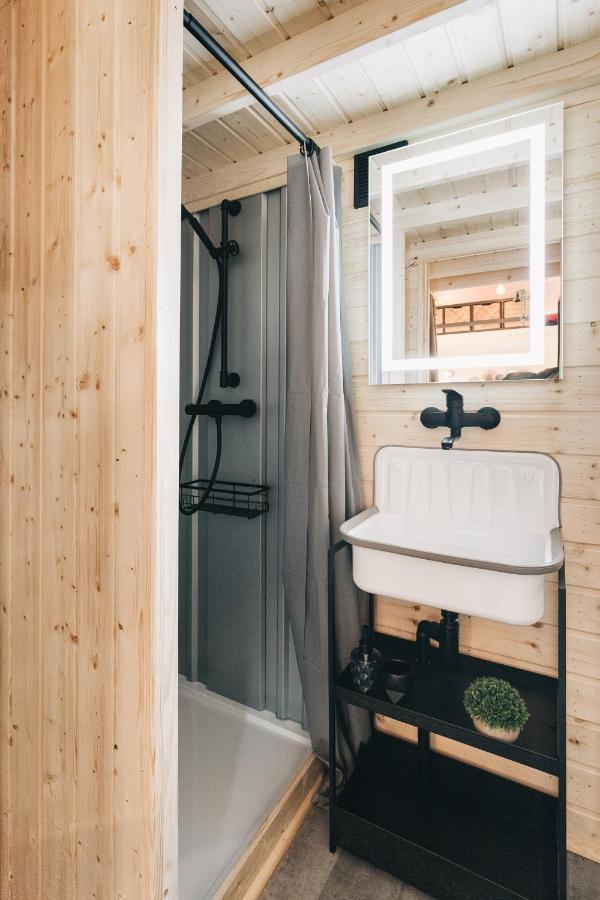 Idyllisches Tiny House Mit Sauna Löbau Exteriör bild